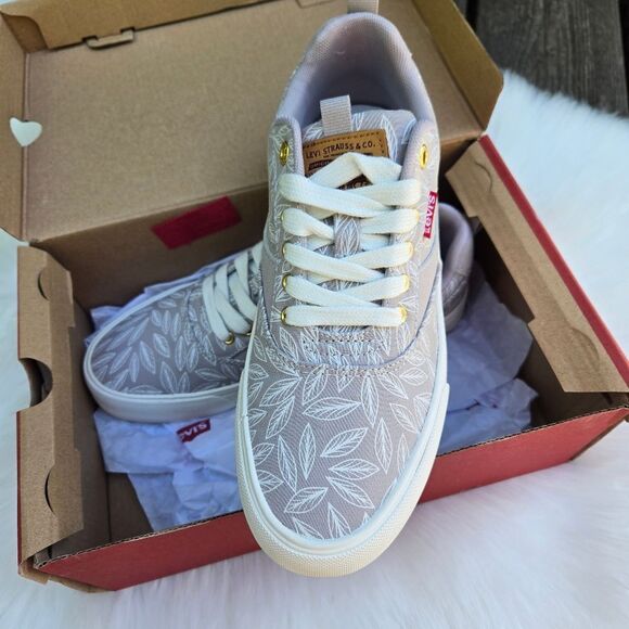 Levi's Shoes Women's Size 7 Brand New in Box - Picture 7 of 8